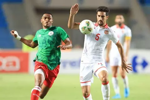 محمد علي بن رمضان على مقاعد بدلاء تونس أمام ناميبيا في تصفيات كأس العالم 2026